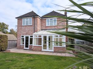 Photo 23- click for photo gallery